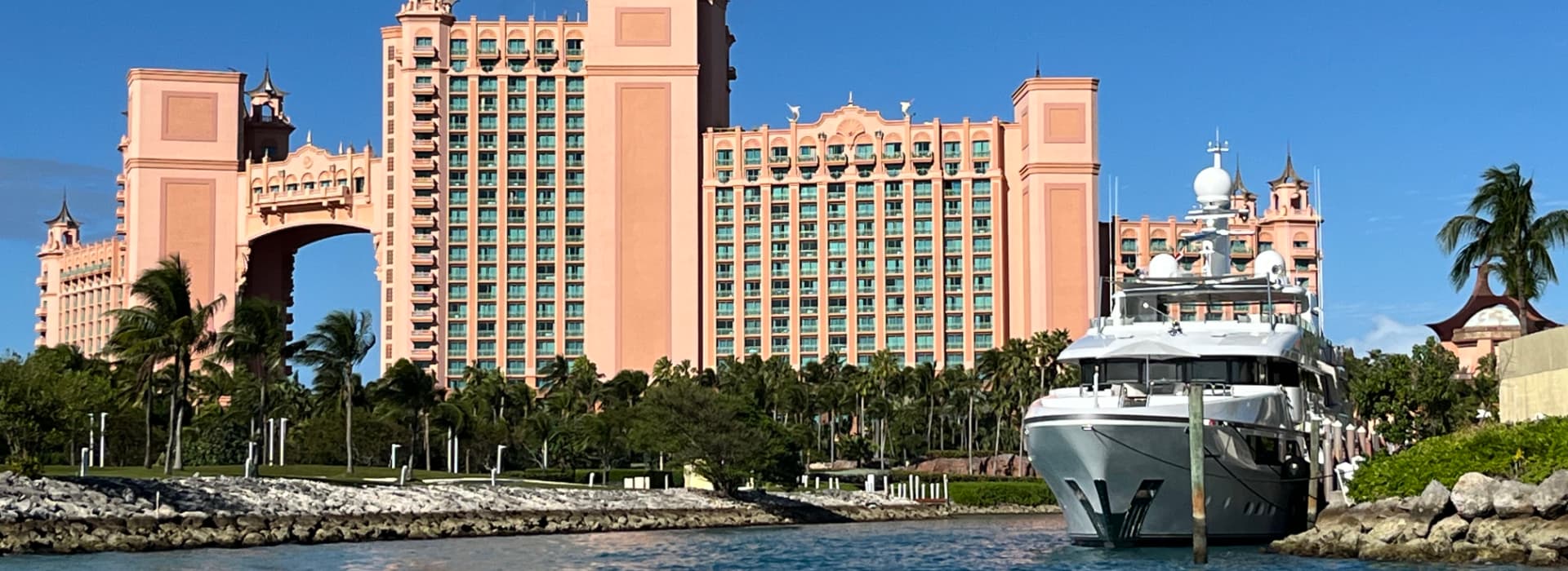 Atlantis Nassau Bahamas yacht vacations